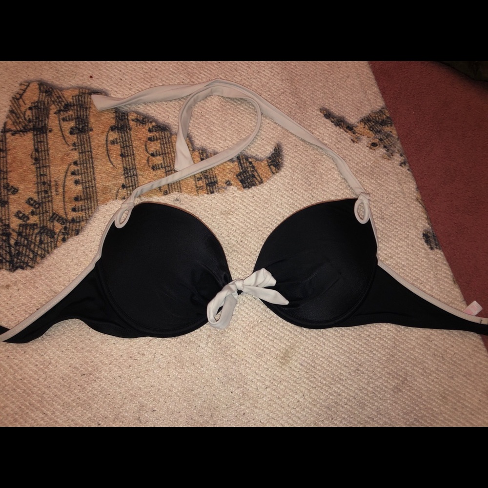 VS bathing suit black & white 34D
